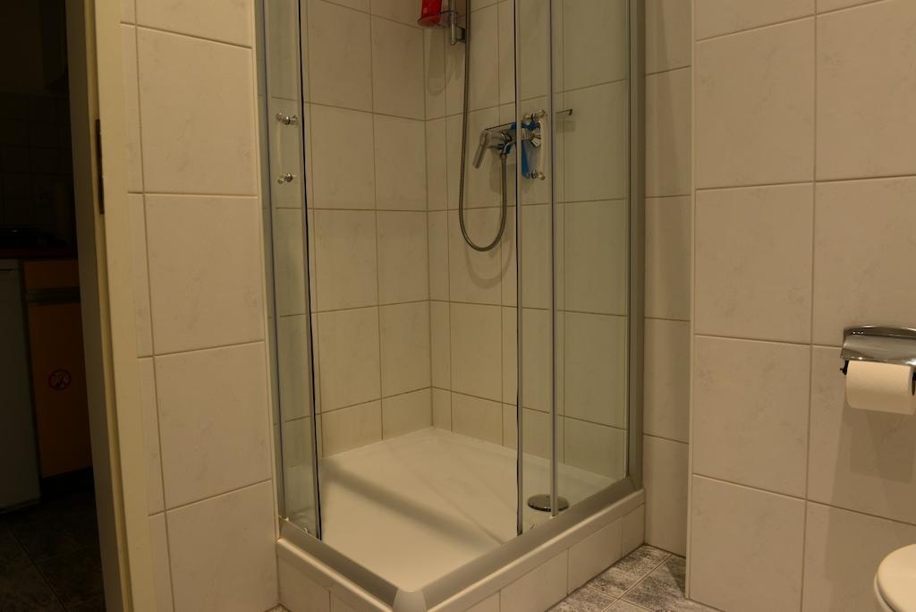 Monteur Und Messewohnung Rodgau Exteriör bild