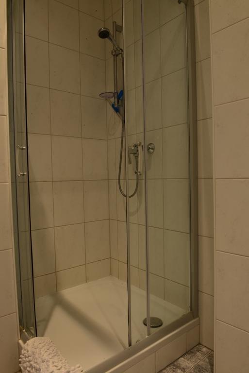 Monteur Und Messewohnung Rodgau Exteriör bild